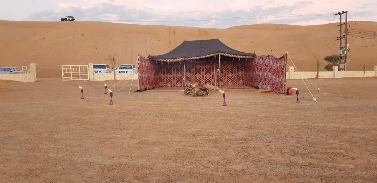 Al Hawiyah Camp Hotel Buitenkant foto