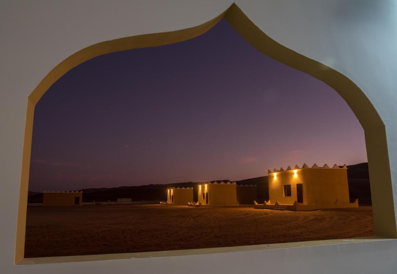 Al Hawiyah Camp Hotel Buitenkant foto